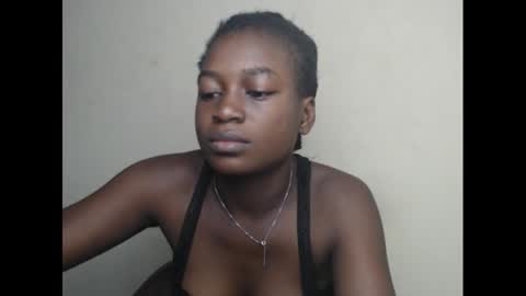 Snapshot of eatuupx chatting on 12.20.24 eatuupx online show from 12.20.24