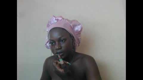 Snapshot of eatuupx chatting on 01.05.25 eatuupx online show from 01.05.25