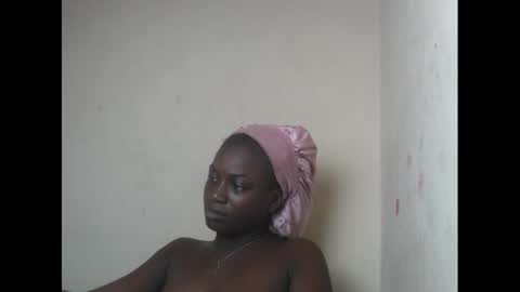 Snapshot of eatuupx chatting on 01.10.25 eatuupx online show from 01.10.25