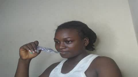 Snapshot of eatuupx chatting on 02.01.25 eatuupx online show from 02.01.25