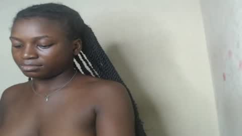 Snapshot of eatuupx chatting on 02.01.25 eatuupx online show from 02.01.25