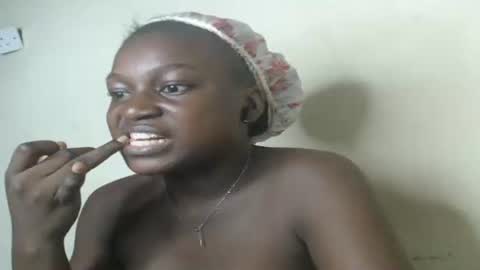 Snapshot of eatuupx chatting on 02.03.25 eatuupx online show from 02.03.25