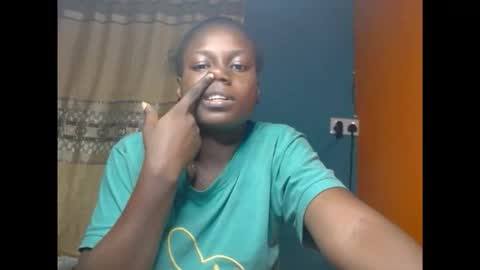 Snapshot of eatuupx chatting on 09.08.25 eatuupx online show from 09.08.25