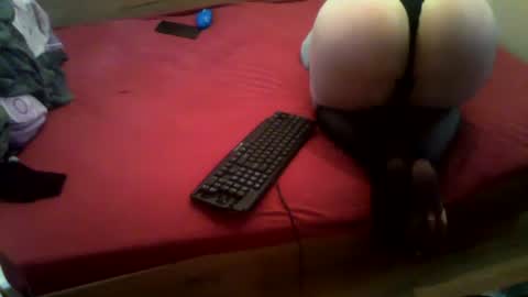 shy yoong cross online show from 12.29.24