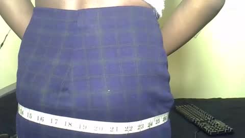 eboniana online show from 09.15.25