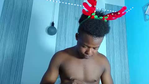 Chris Palaz  online show from 12.03.25