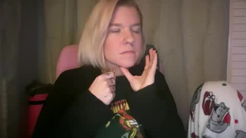 Snapshot of ebony8ivory chatting on 02.12.26 americnbarbie online show from 02.12.26