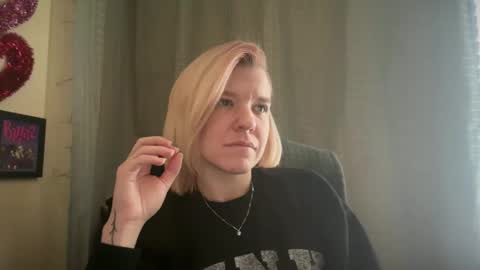 Snapshot of ebony8ivory chatting on 02.16.26 americnbarbie online show from 02.16.26