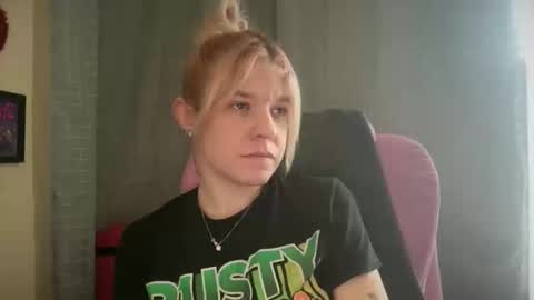 Snapshot of ebony8ivory chatting on 02.21.26 americnbarbie online show from 02.21.26