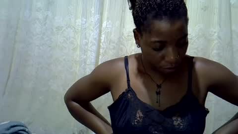 Snapshot of ebony_candy1998 chatting on 07.12.26 ebony_candy1998 online show from 07.12.26