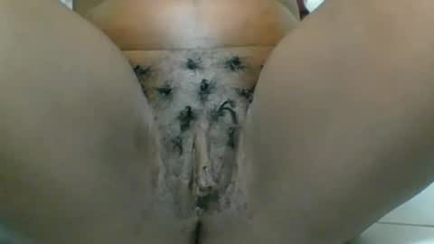 Snapshot of ebony_choco2 chatting on 09.10.25 ebony choco2 online show from 09.10.25