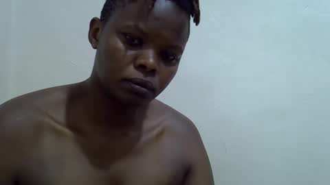 Snapshot of ebony_cuttey30 chatting on 04.20.26 ebony_cuttey30 online show from 04.20.26