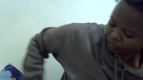 Snapshot of ebony_cuttey30 chatting on 05.04.26 ebony_cuttey30 online show from 05.04.26