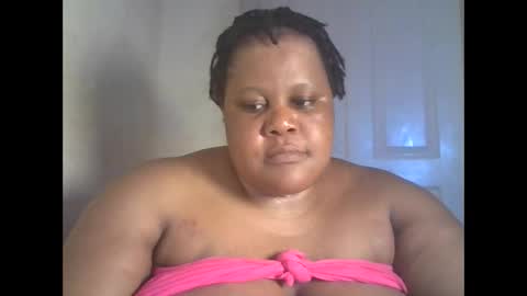 ebony_magixs online show from 10.22.25