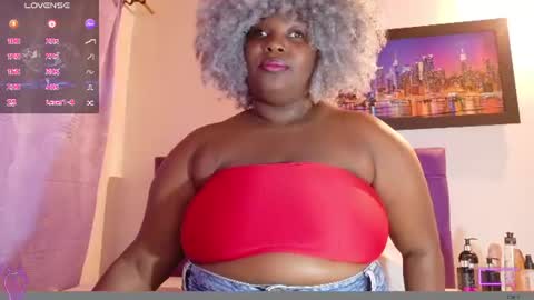 LINA  online show from 06.19.26