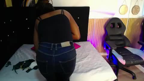 Snapshot of ebony_rizon chatting on 06.02.26 ebony_rizon online show from 06.02.26