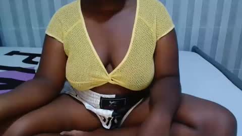 Snapshot of ebony_sabrina chatting on 02.15.25 Sabrina online show from 02.15.25