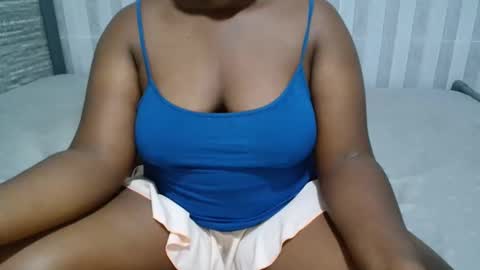 Snapshot of ebony_sabrina chatting on 10.02.25 Sabrina online show from 10.02.25