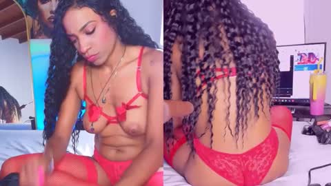 Snapshot of ebony_skyee chatting on 09.25.25 SKYE online show from 09.25.25