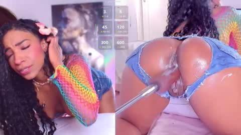 Snapshot of ebony_skyee chatting on 10.03.25 SKYE online show from 10.03.25