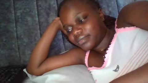 Snapshot of ebony_tasha chatting on 01.17.26 tasha online show from 01.17.26