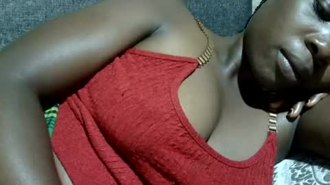 Snapshot of ebonychery chatting on 07.24.26 ebonychery online show from 07.24.26