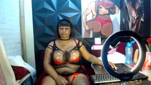 Snapshot of ebonyfancyfacexxx chatting on 04.29.26 ebonyfancyfacexxx online show from 04.29.26