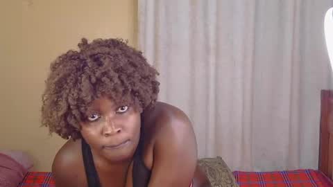 Snapshot of ebonyfatale chatting on 08.05.26 ebonyfatale online show from 08.05.26