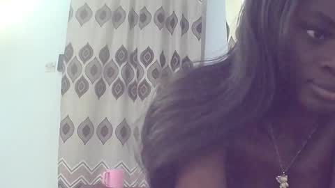 queen online show from 10.04.25