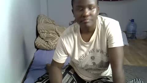 Snapshot of ebonyrapunzelle chatting on 06.01.26 ebonyrapunzelle online show from 06.01.26
