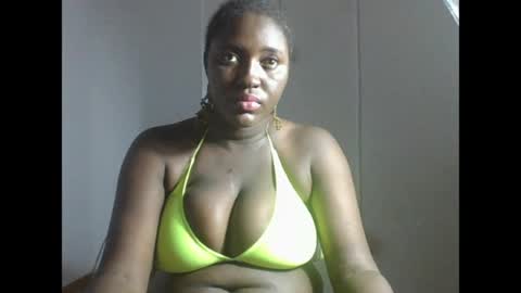 Snapshot of ebonyvd chatting on 06.14.26 ebonyvd online show from 06.14.26