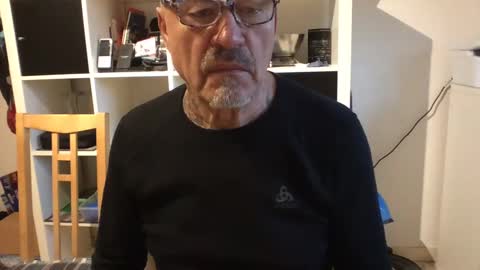 Snapshot of eddelmar chatting on 01.14.25 eddelmar online show from 01.14.25