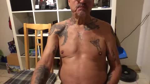 Snapshot of eddelmar chatting on 01.23.25 eddelmar online show from 01.23.25