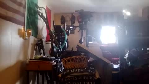 Snapshot of eddydeez chatting on 04.16.26 Eddy online show from 04.16.26