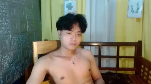 edelcum_xx online show from 10.25.25