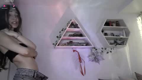 Eden Heaven online show from 03.06.26