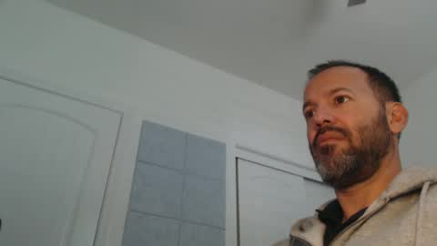 Snapshot of edge_masters chatting on 12.20.24 EdgeM online show from 12.20.24