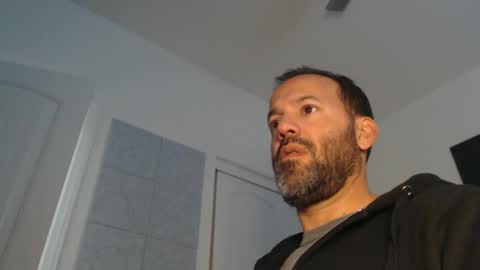 Snapshot of edge_masters chatting on 01.09.25 EdgeM online show from 01.09.25