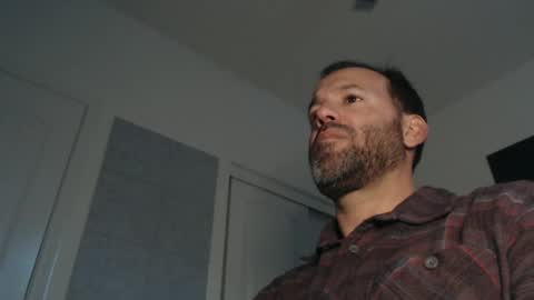 Snapshot of edge_masters chatting on 01.20.25 EdgeM online show from 01.20.25