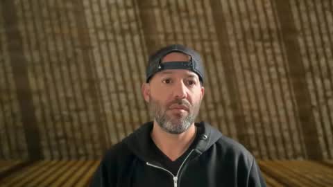 Snapshot of edge_masters chatting on 03.02.25 EdgeM online show from 03.02.25