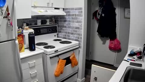 Angel online show from 03.04.26