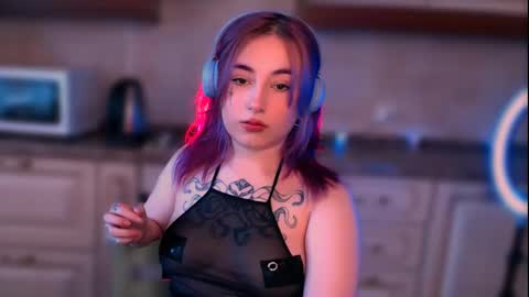 fickle demon made of clumps of matter online show from 02.12.25