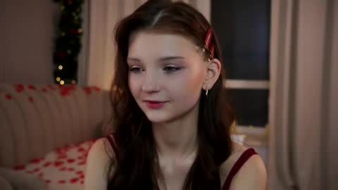 Lisa  online show from 02.14.26