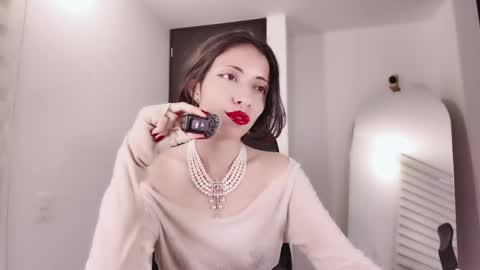 Edranah online show from 11.26.25