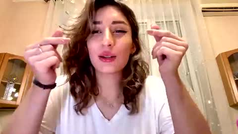 Snapshot of edrawashko chatting on 07.23.26 edrawashko online show from 07.23.26