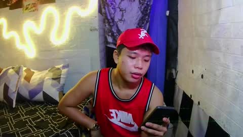 urasian chub online show from 10.27.25