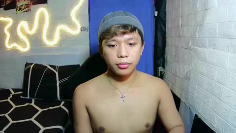 urasian chub online show from 12.16.25