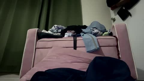 Snapshot of edward2736 chatting on 10.02.25 edward2736 online show from 10.02.25