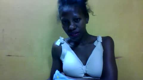 edwige770943 online show from 04.21.26