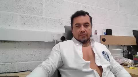 Snapshot of edwill13 chatting on 02.06.26 EdM online show from 02.06.26